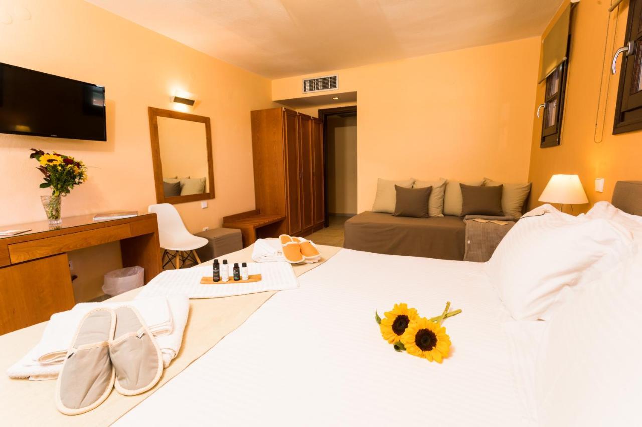 Helianthus Guesthouse Амоляни Екстериор снимка
