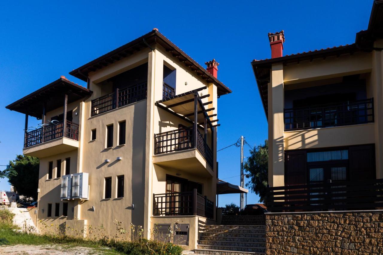 Helianthus Guesthouse Амоляни Екстериор снимка