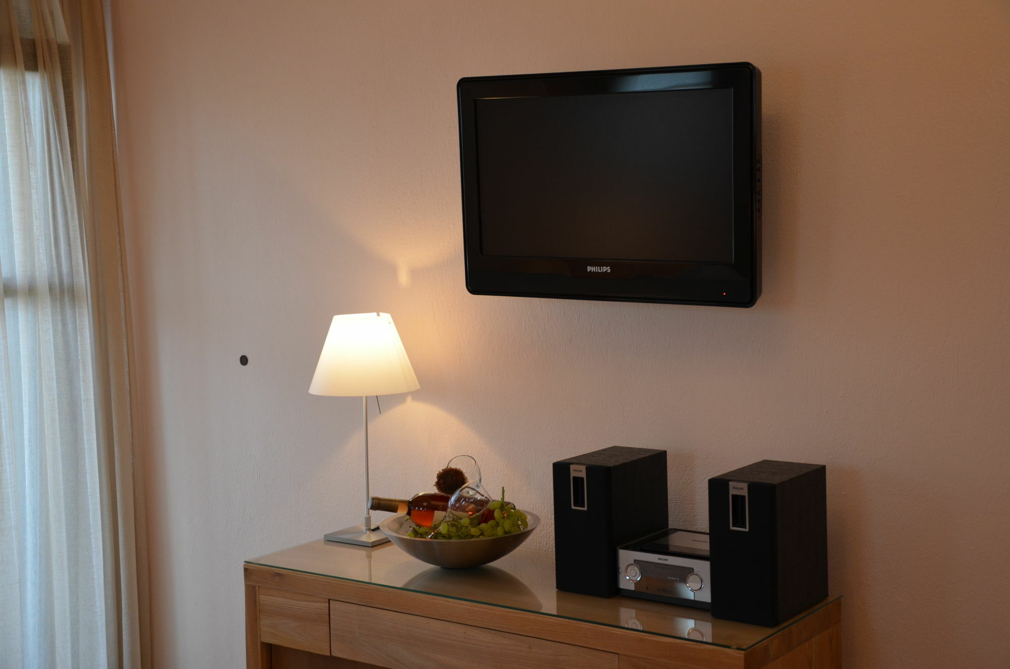 Helianthus Guesthouse Амоляни Екстериор снимка